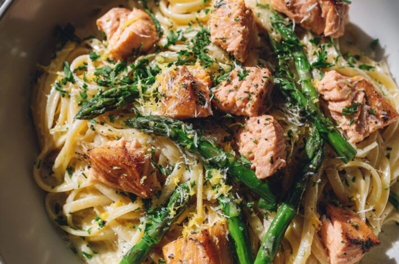 Creamy Italian Salmon Pasta With Asparagus
