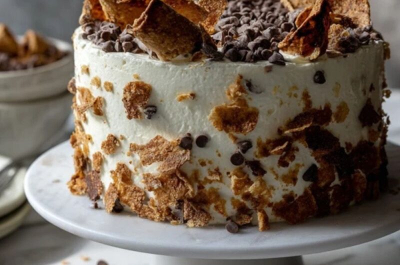 Italian Cannoli Cake