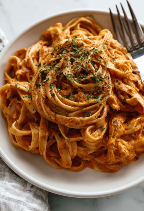 Creamy Spinach Tomato Pasta