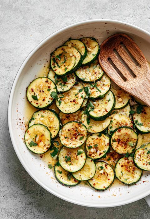 Zucchini with Butter and Garlic