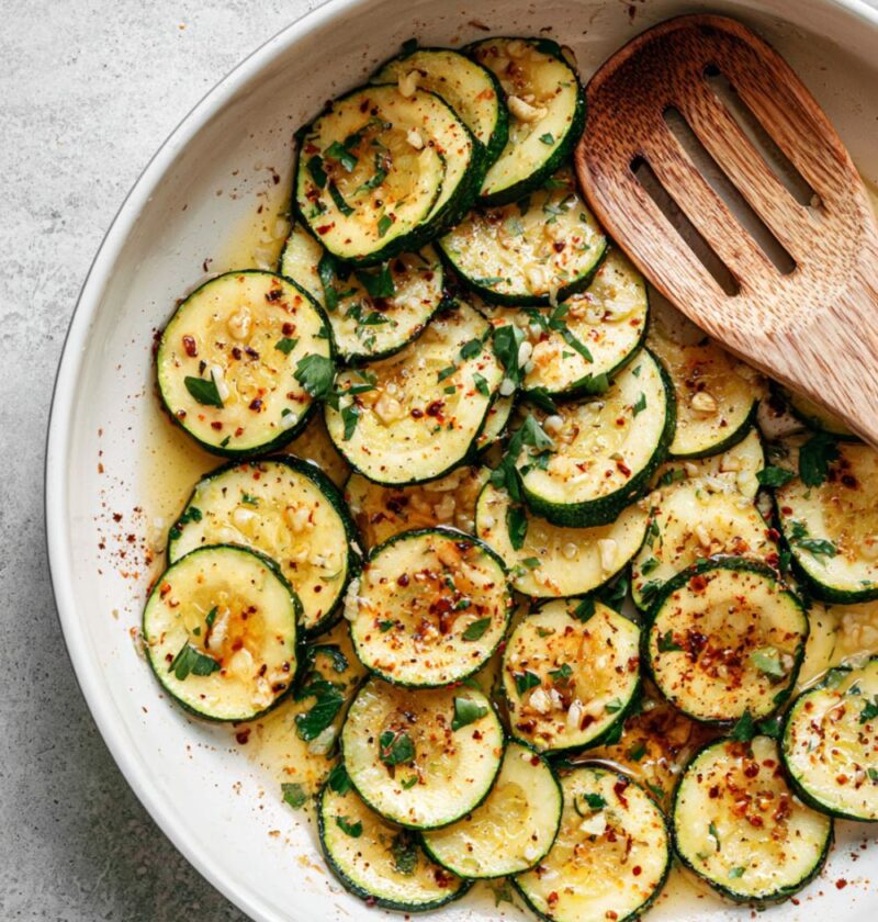 Zucchini with Butter and Garlic