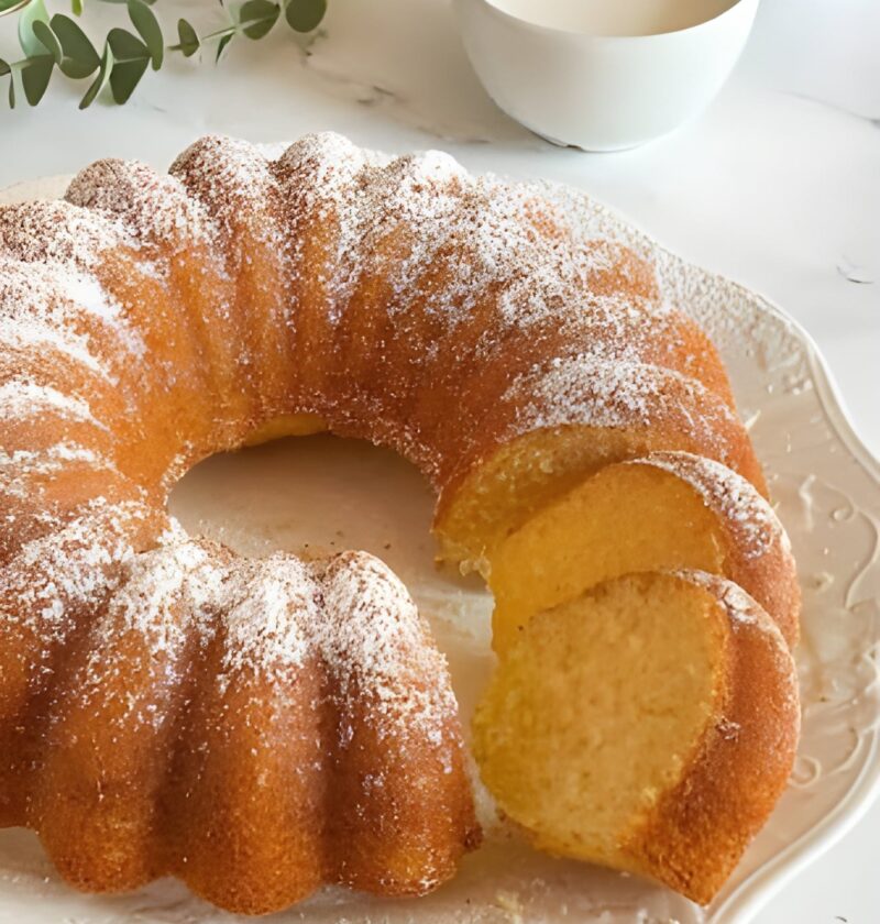 Classic Italian Bundt Cake (Ciambella)
