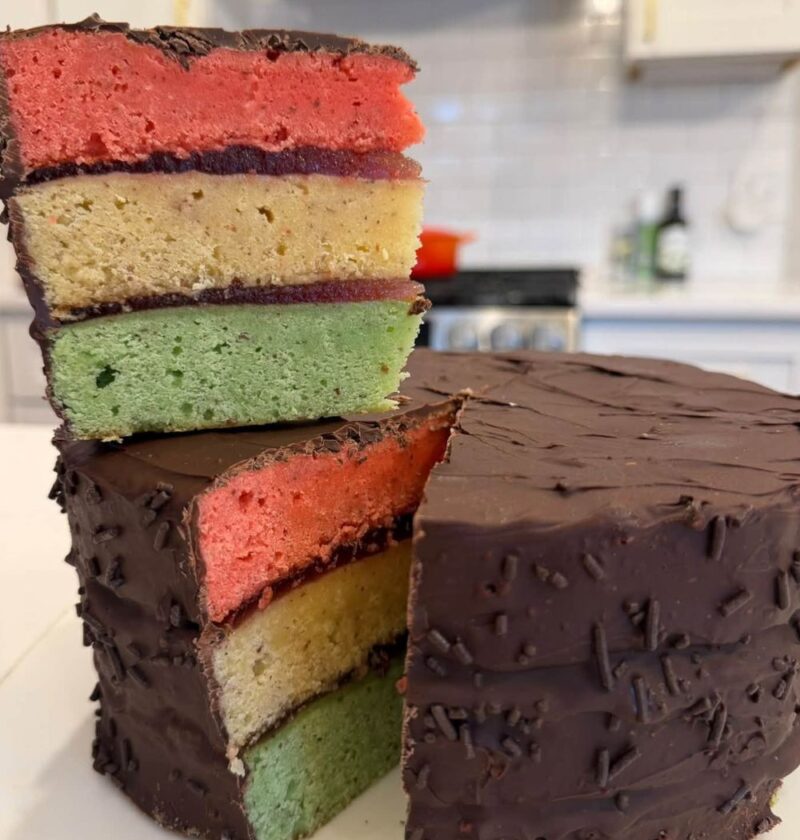 Italian Cookie Cake