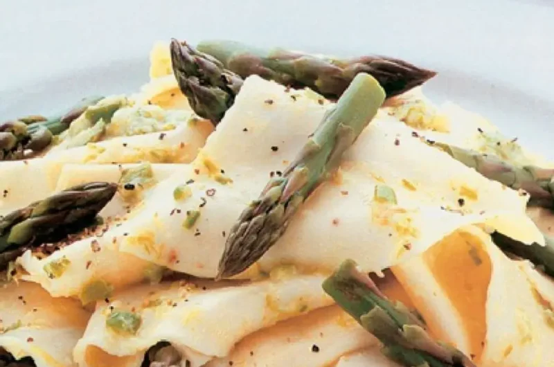 Brandelli with Asparagus Sauce