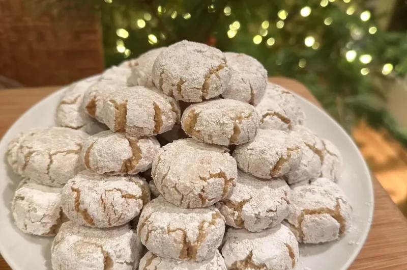 Easy Amaretti cookies