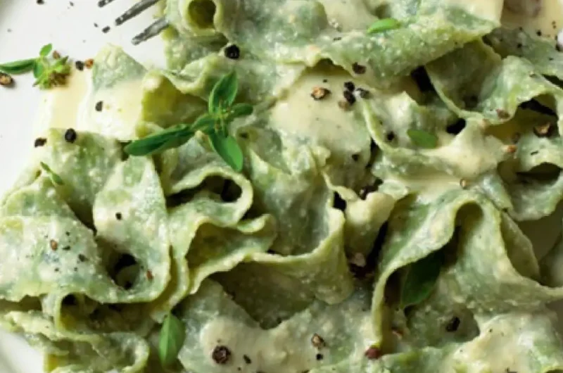 Fettuccine Verdi with Walnut Sauce
