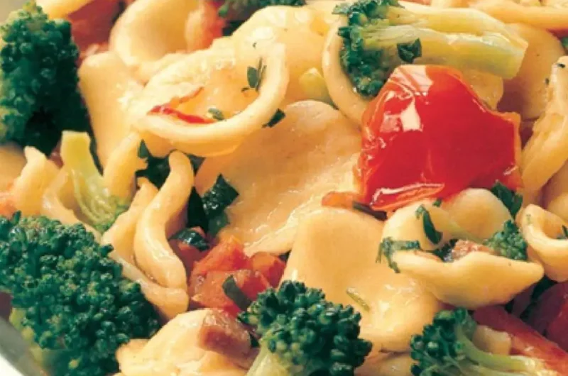 Orecchiette with Broccoli and Ham