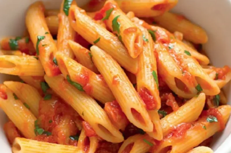 Penne with Chili Sauce